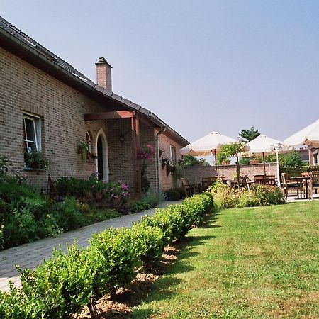 Hotel In Den Hoek Holsbeek Exterior photo