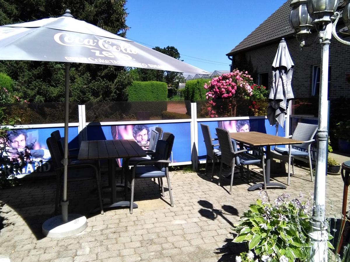 Hotel In Den Hoek Holsbeek Exterior photo
